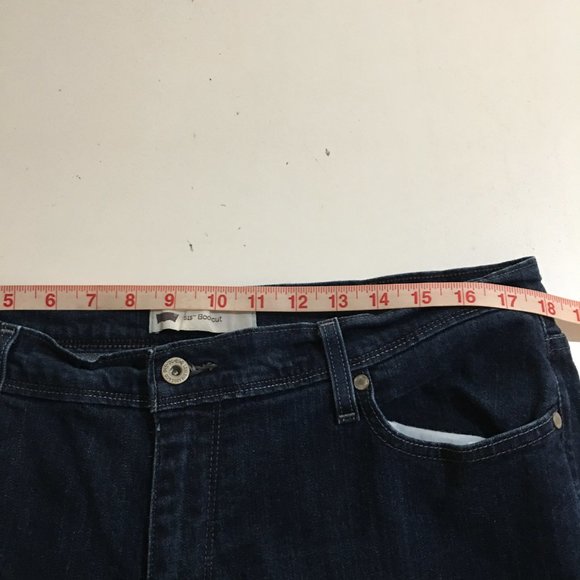 Levi's 515 Bootcut Jeans Women Size 16S Dark Wash - Picture 6 of 9